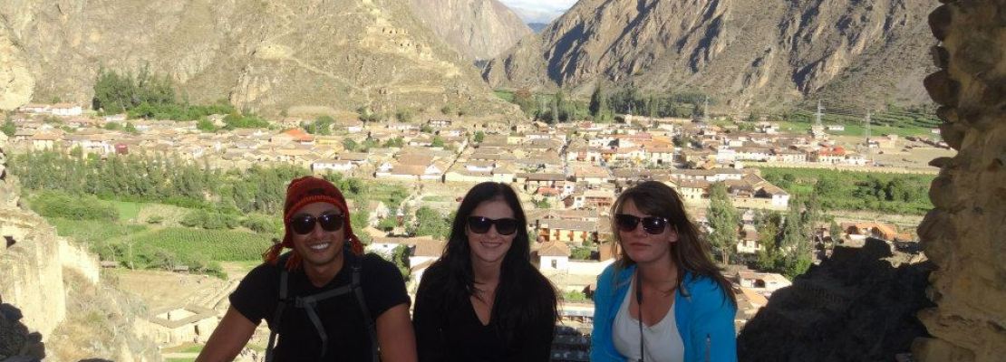 How to Meet Others While Travelling