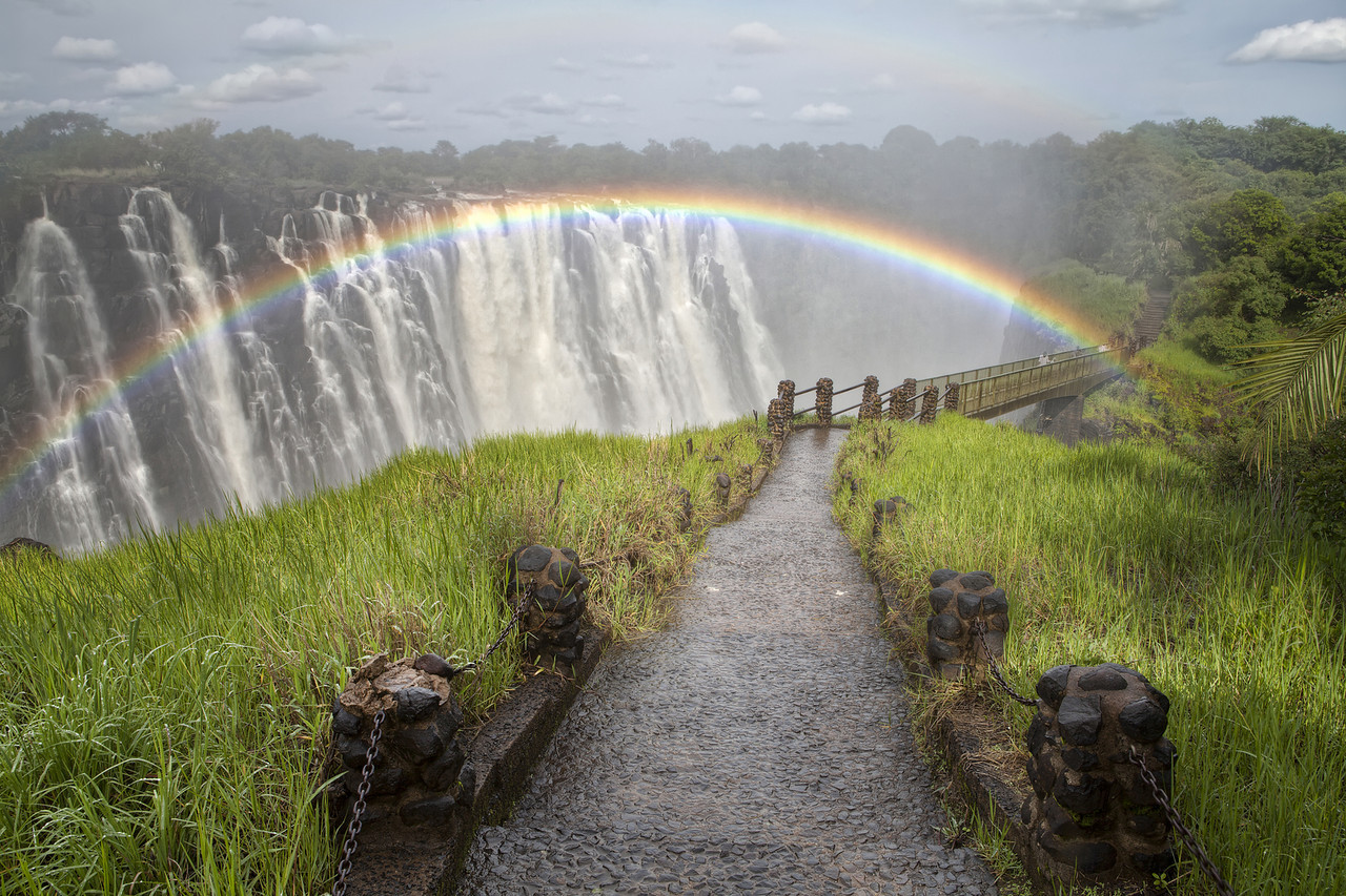Victoria-falls-and-bridge-X2