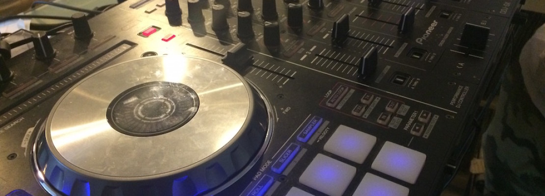 Learning How To DJ: Cloud 9 Living Allows You To Purchase or Gift Amazing Experiences